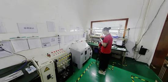 Câble de données USB3.1 10gbps 100W pour ordinateur portable et téléphone